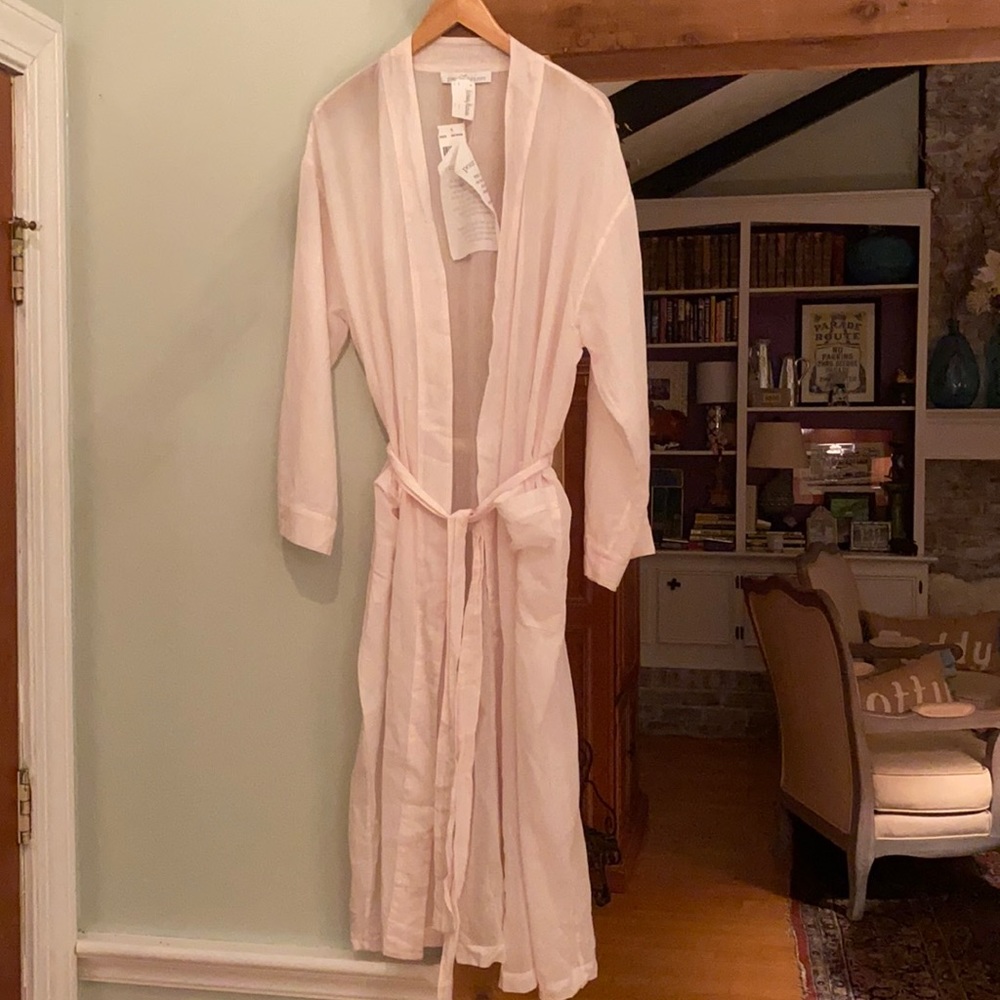 Pour les Femmes gauze robe with tags attached